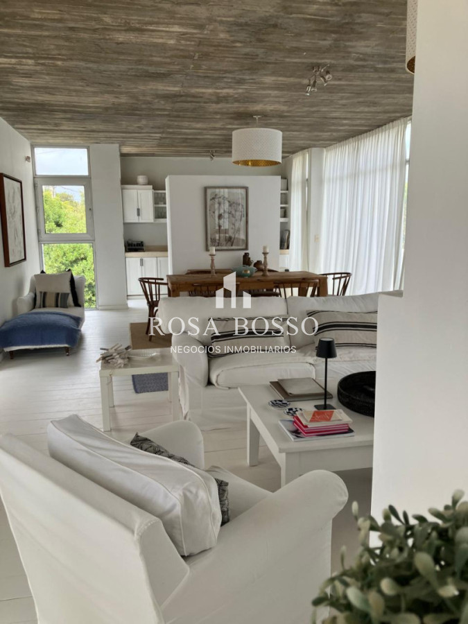 Apartamento ID.9374 - Casa en venta - La Juanita