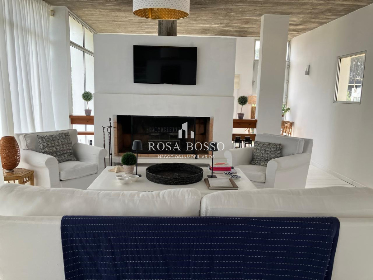 Apartamento ID.9374 - Casa en venta - La Juanita