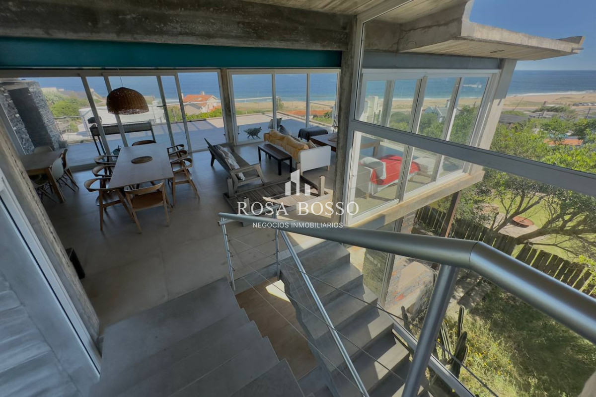 Casa ID.9373 - Casa en venta 4 dormitorios Punta Alta