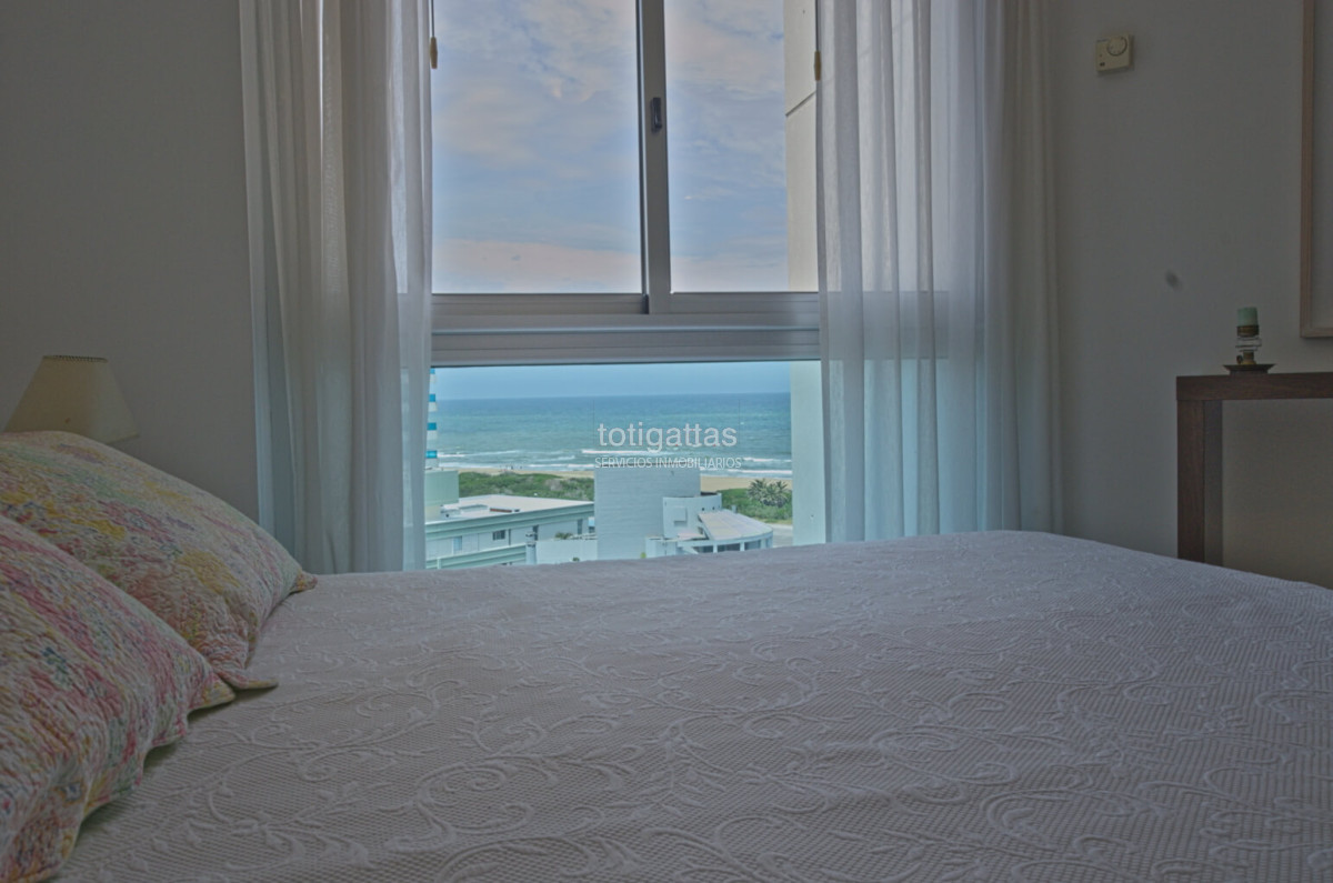 Apartamento ID.1404 - Apartamento con 3 dormitorios más dependencia en alquiler