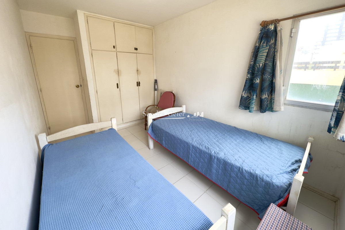 Apartamento ID.2390 - Apartamento de 3 dormitorios en alquiler - Brava