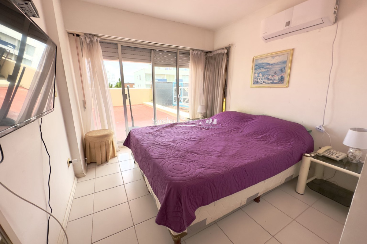 Apartamento ID.2390 - Apartamento de 3 dormitorios en alquiler - Brava