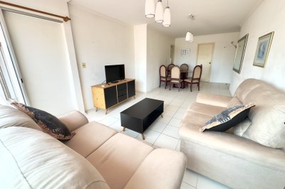 Apartamento ID.2390 - Apartamento de 3 dormitorios en alquiler - Brava