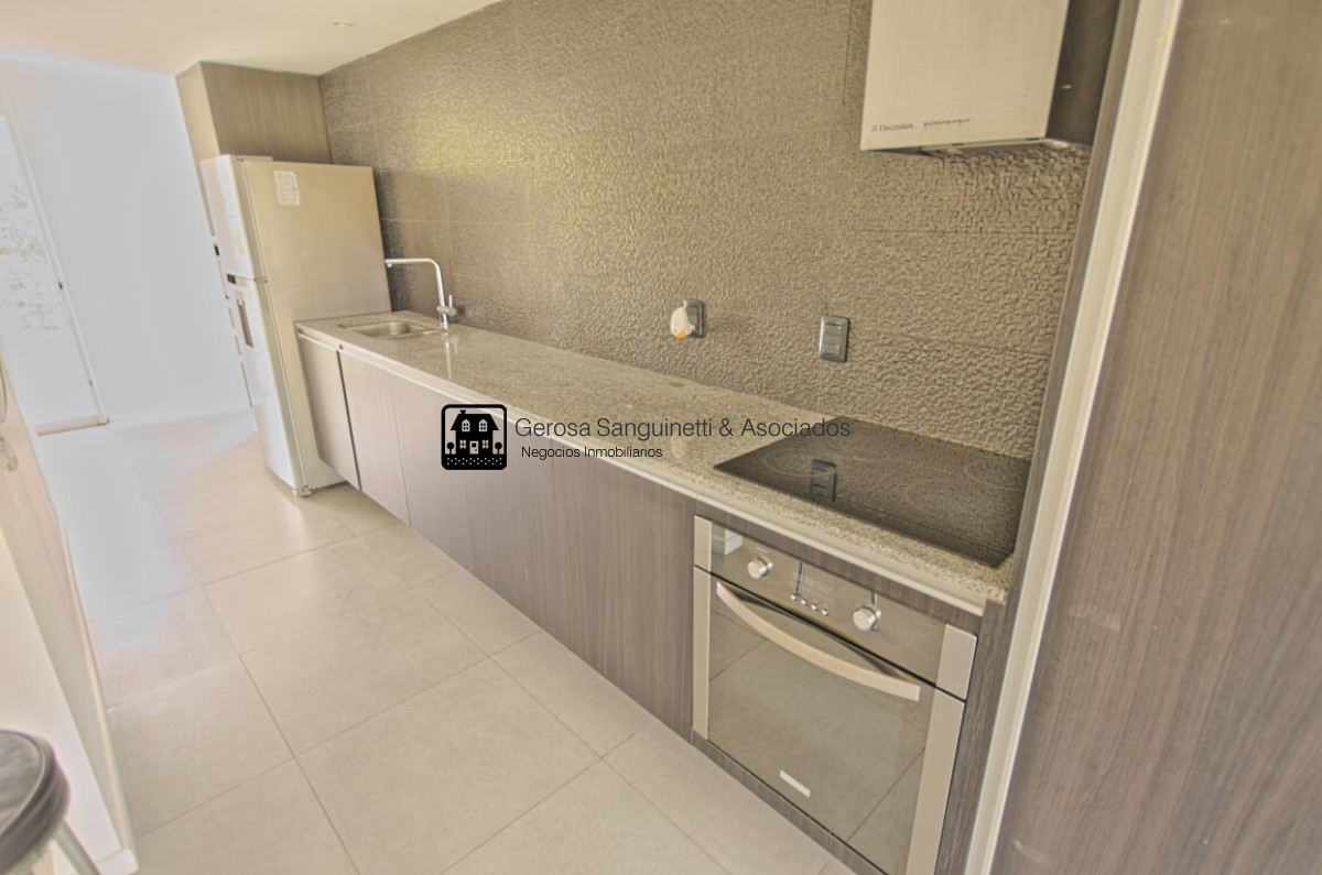 Apartamento ID.1582 - Apartamento en venta Playa Mansa