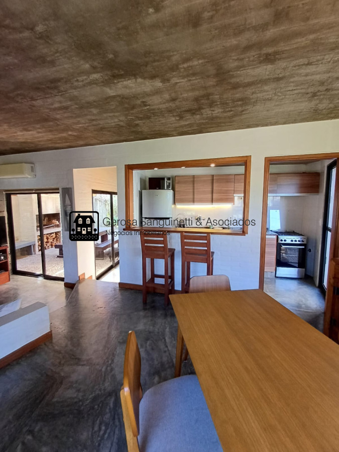 Casa ID.1800 - Casa en Montoya, 3 dormitorios y dependencia completa