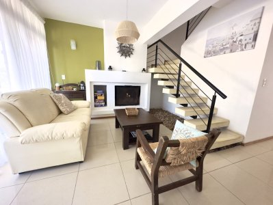 Alquiler apartamento de 3 dormitorios en Manantiales