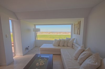 Departamento de 3 dormitorios en venta en Manantiales 