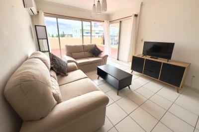 Apartamento de 3 dormitorios en alquiler - Brava