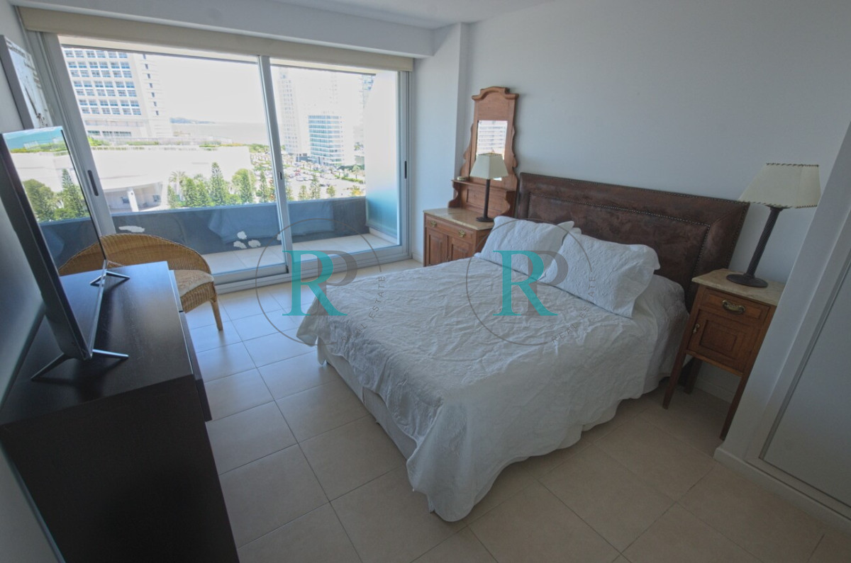 Apartamento ID.636 - Apartamento en alquiler de temporada - Mansa - 2 Dormitorios y medio