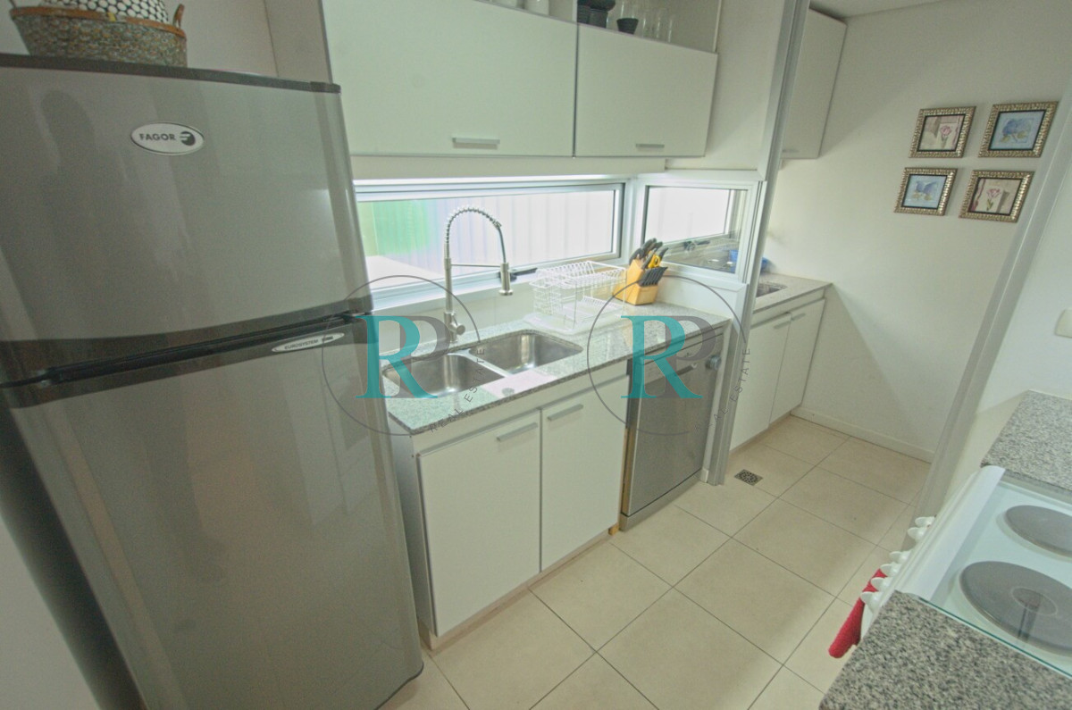 Apartamento ID.636 - Apartamento en alquiler de temporada - Mansa - 2 Dormitorios y medio