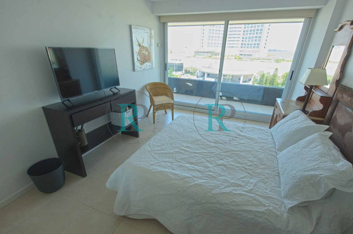 Apartamento ID.636 - Apartamento en alquiler de temporada - Mansa - 2 Dormitorios y medio
