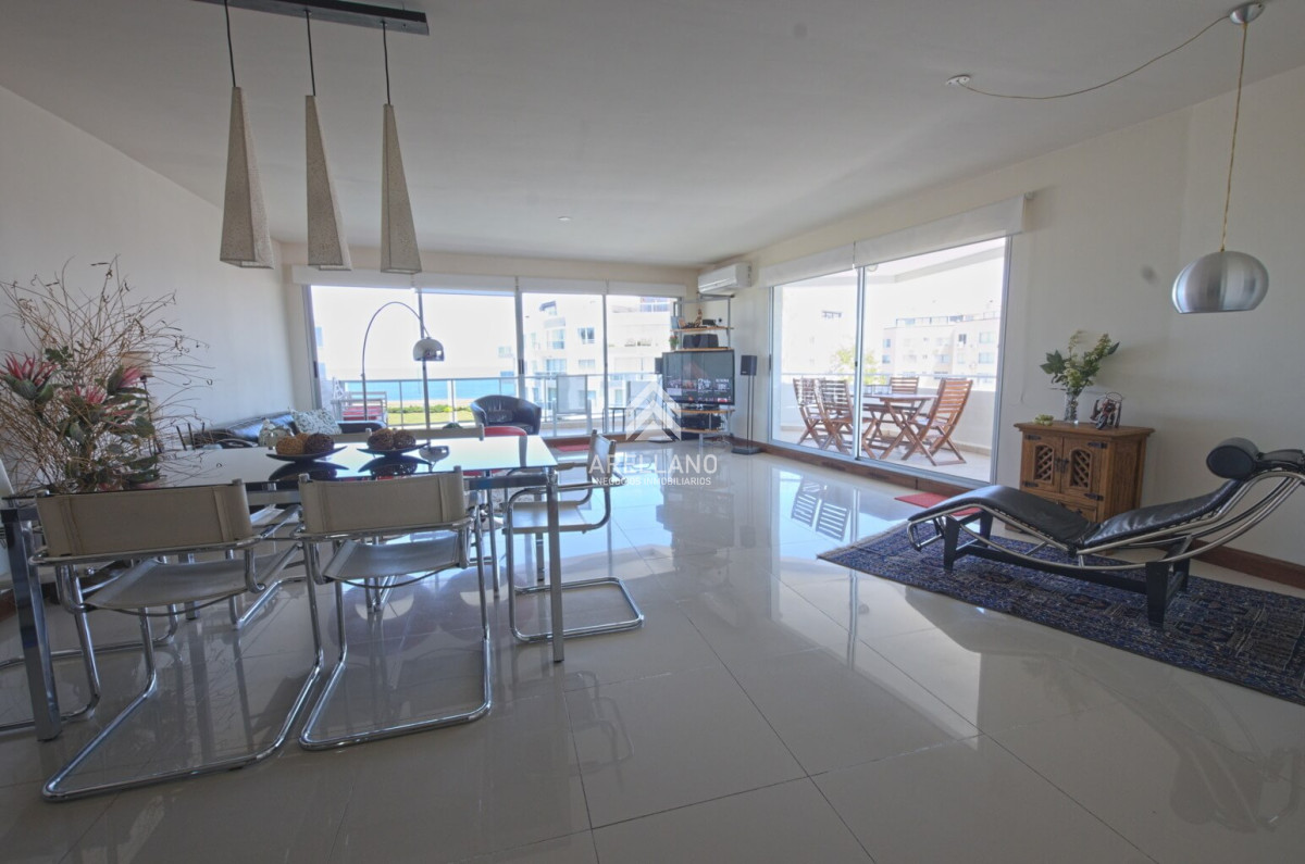 Apartamento ID.486 - venta Apartamento 3 dormitorios - Pinares