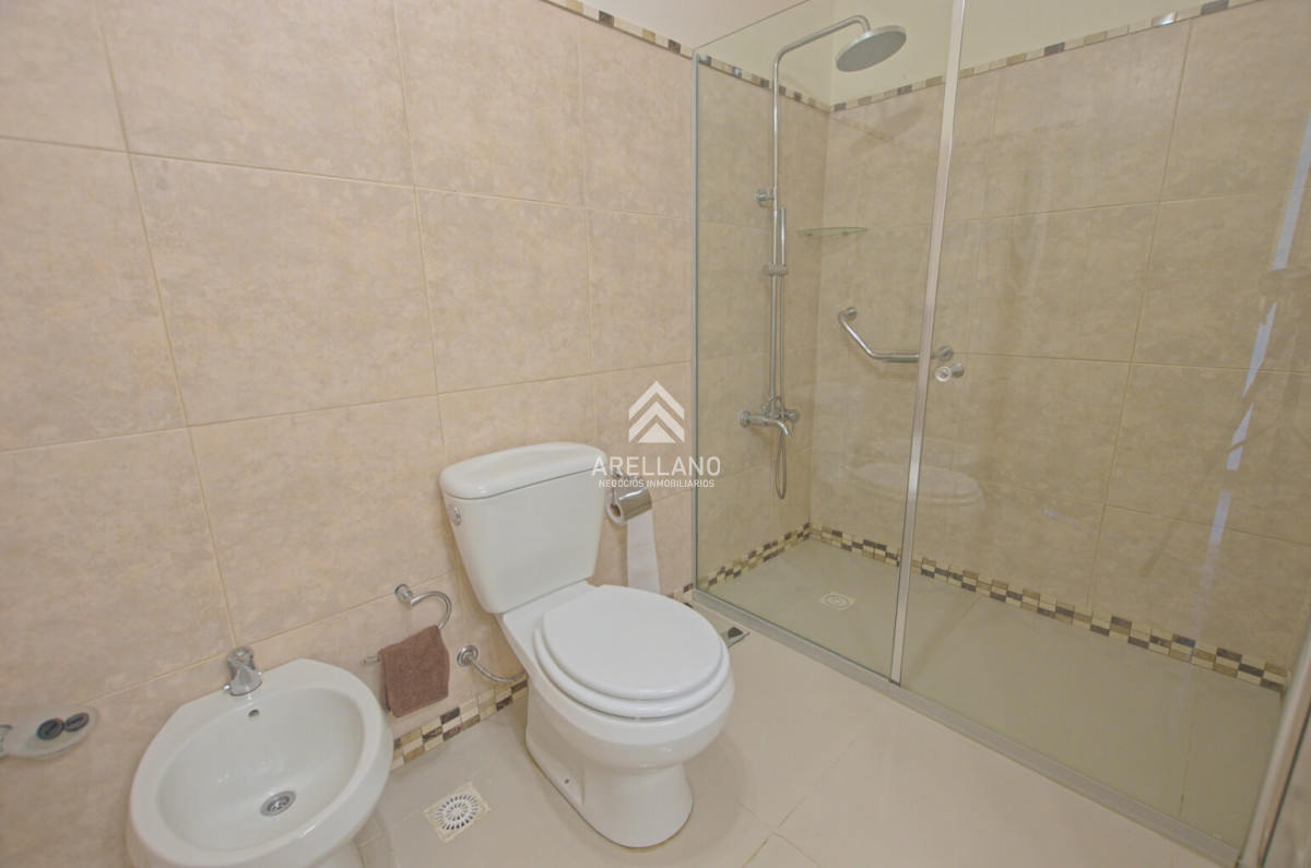 Apartamento ID.486 - venta Apartamento 3 dormitorios - Pinares