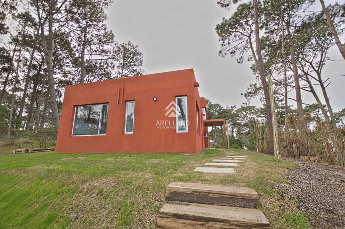 Casa ID.3643 - Casa en venta 3 dormitorios - Montoya