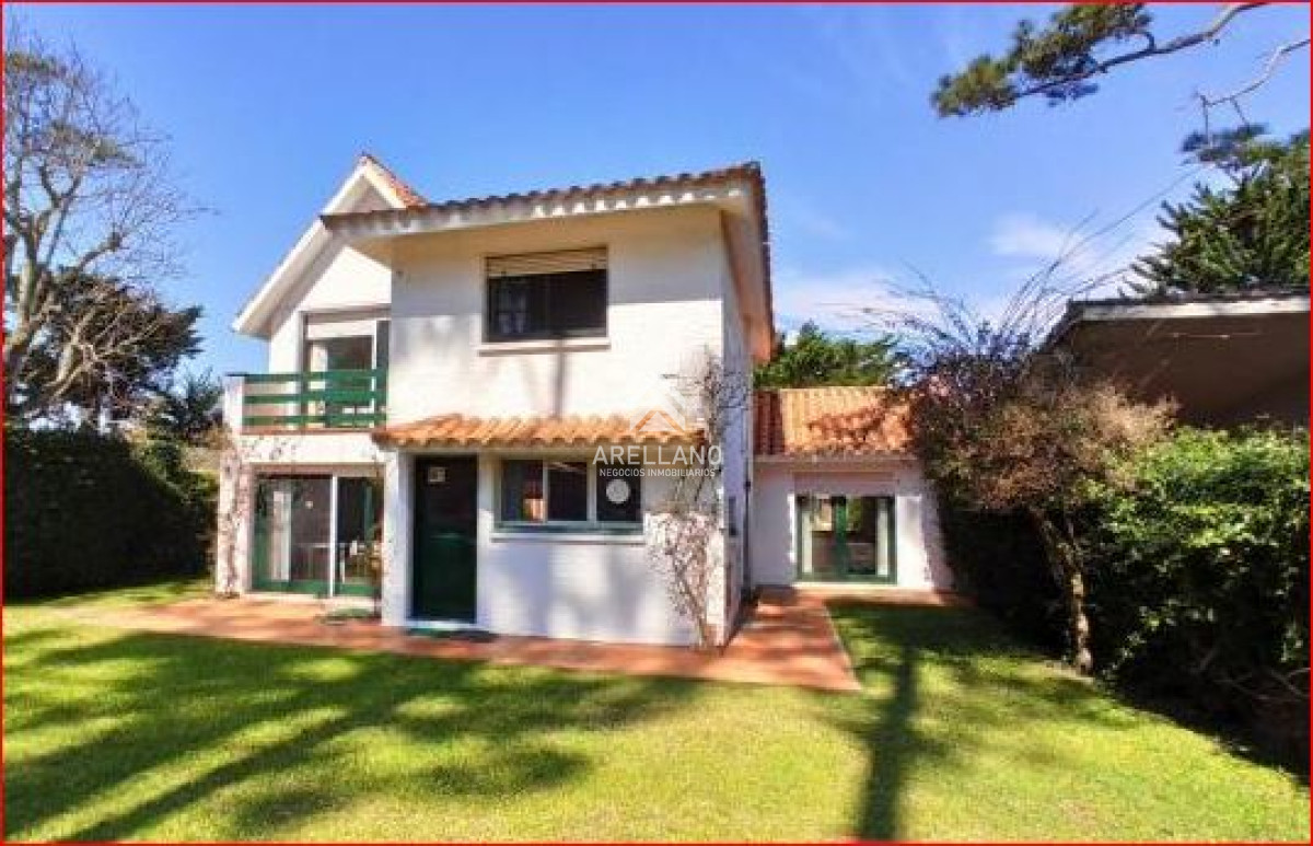 Casa ID.557 - VENTA CASA 3 DORMITORIOS - San Rafael 