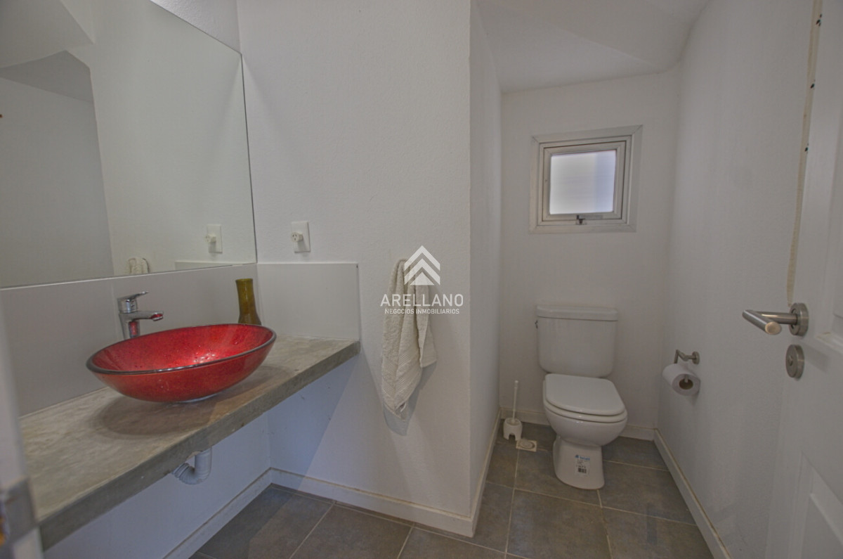Casa ID.3643 - Casa en venta 3 dormitorios - Montoya