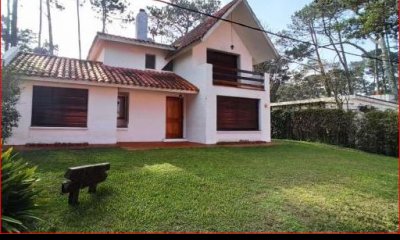 VENTA CASA 3 DORMITORIOS - San Rafael