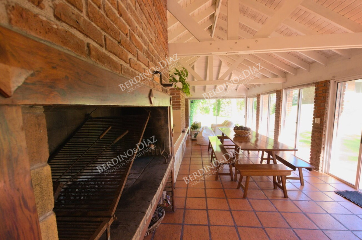 Casa ID.1900 - Divina casa en Cantegril a la venta para disfrutar todo el año