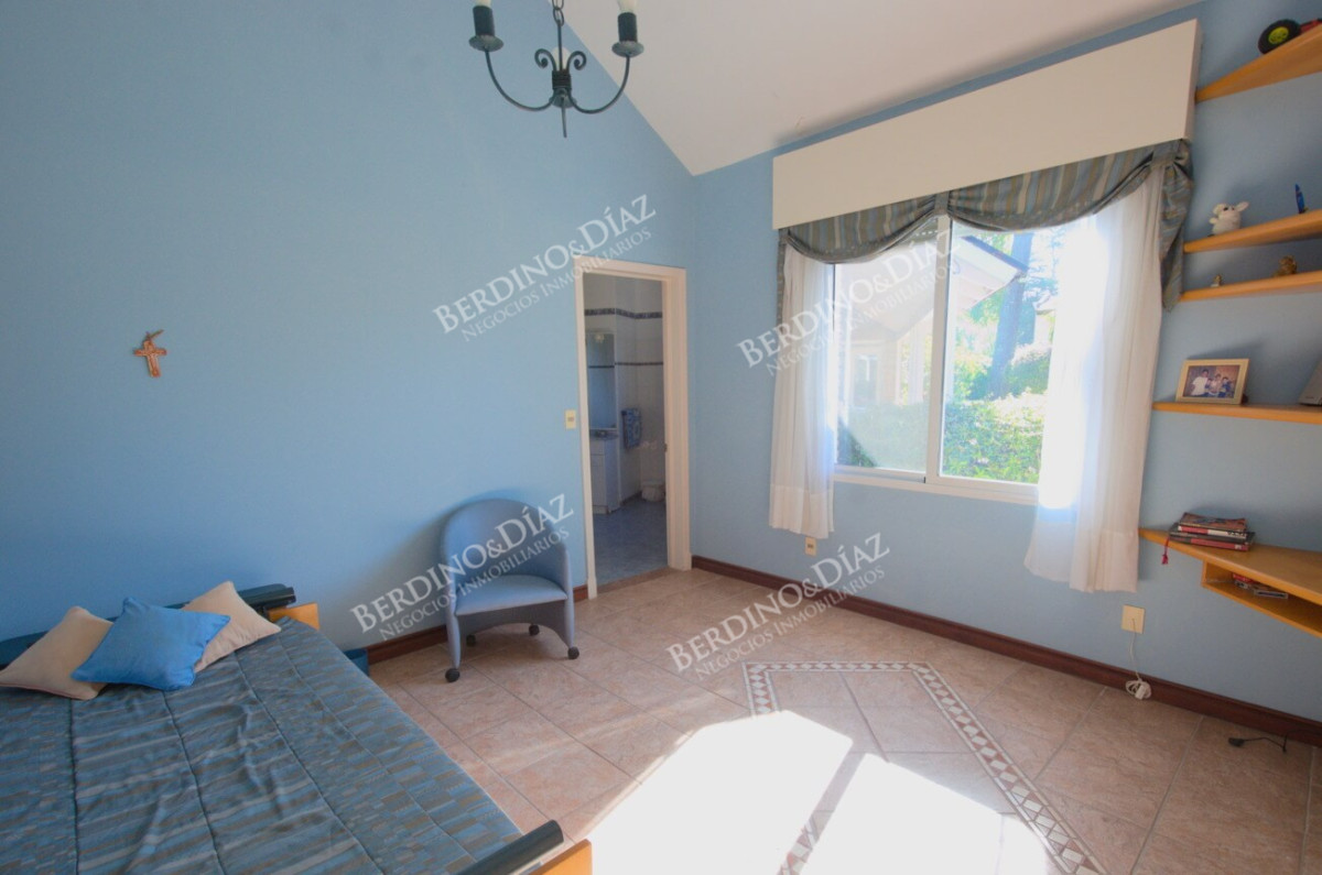 Casa ID.1900 - Divina casa en Cantegril a la venta para disfrutar todo el año