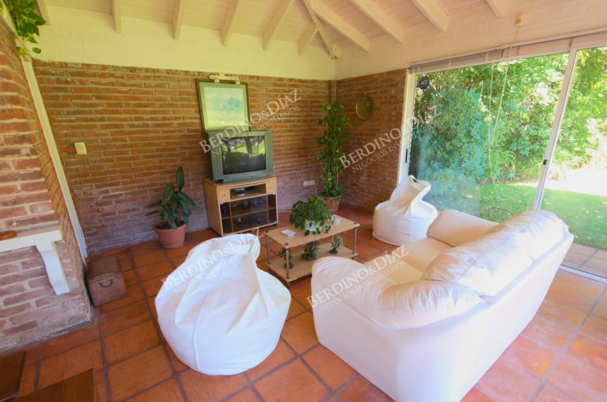 Casa ID.1900 - Divina casa en Cantegril a la venta para disfrutar todo el año