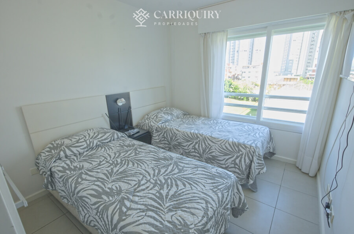 Apartamento ID.7013 - Apartamento en venta, 3 dormitorios 