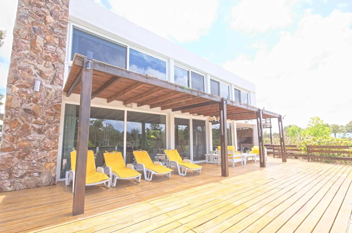 Casa ID.5207/Casa-en-venta--Montoya - Casa con piscina en alquiler temporada, La Barra