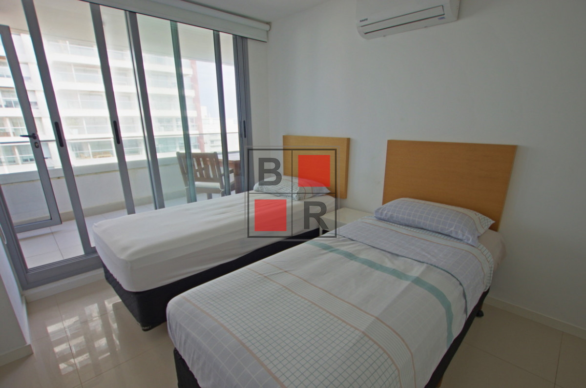 Apartamento ID.899 - Venta - Apartamento 2 Dormitorios - Brava