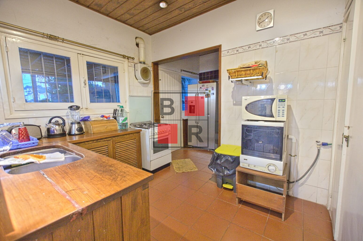 Casa ID.1111 - Casa a la venta con piscina 