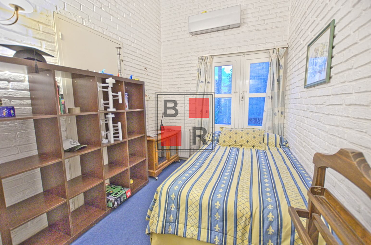 Casa ID.1111 - Casa a la venta con piscina 