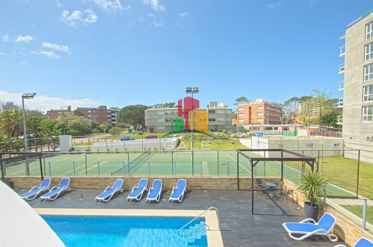 Apartamento ID.1701 - Apartamento en venta 3 dormitorios con parrillero Playa Mansa