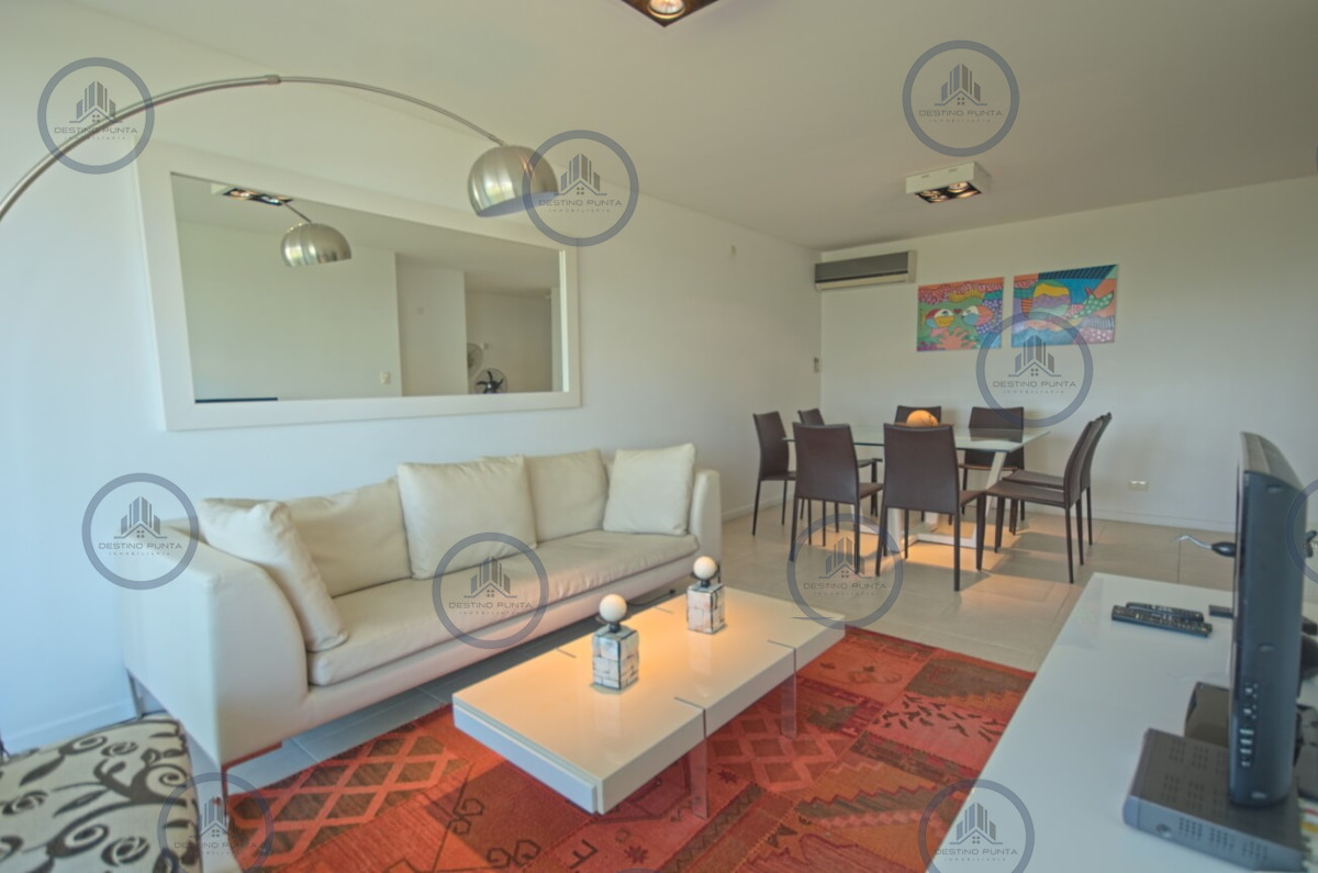 Apartamento ID.1061 - Apartamento de 3 Dormitorios en Playa Mansa