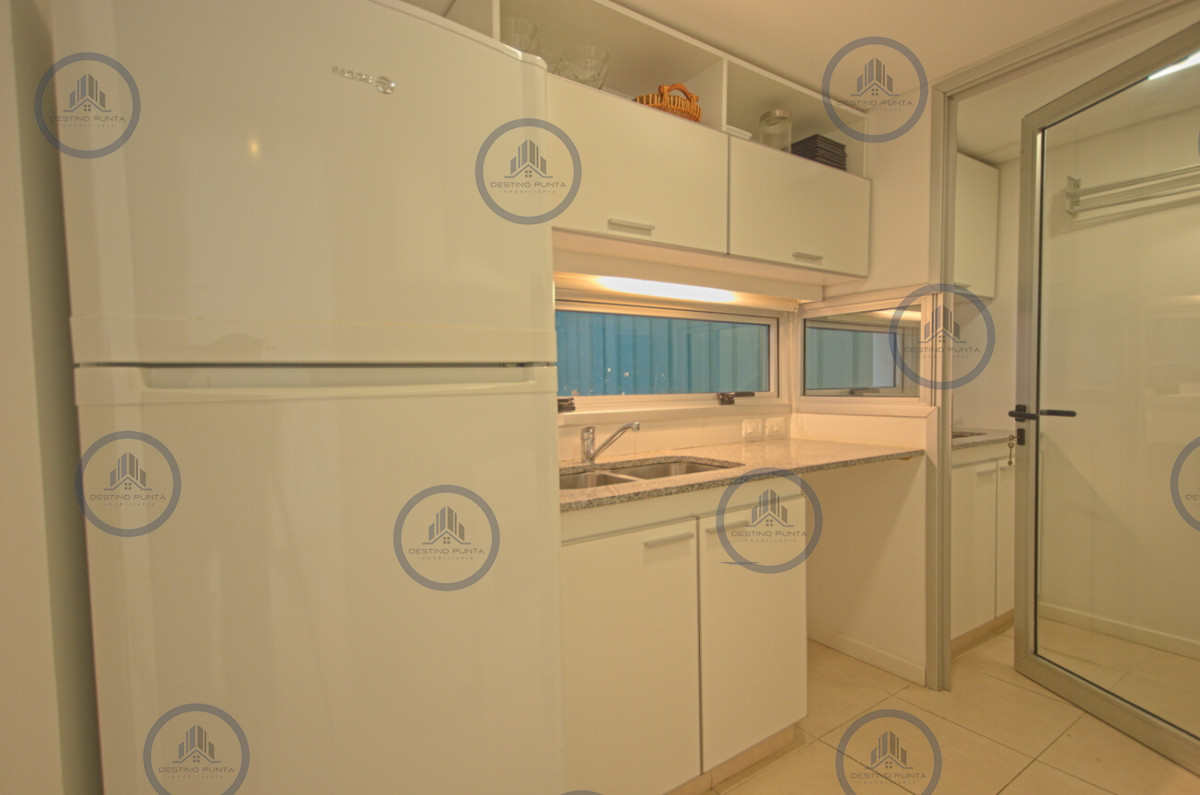 Apartamento ID.1061 - Apartamento de 3 Dormitorios en Playa Mansa