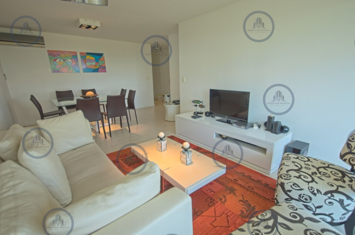 Apartamento ID.1061 - Apartamento de 3 Dormitorios en Playa Mansa