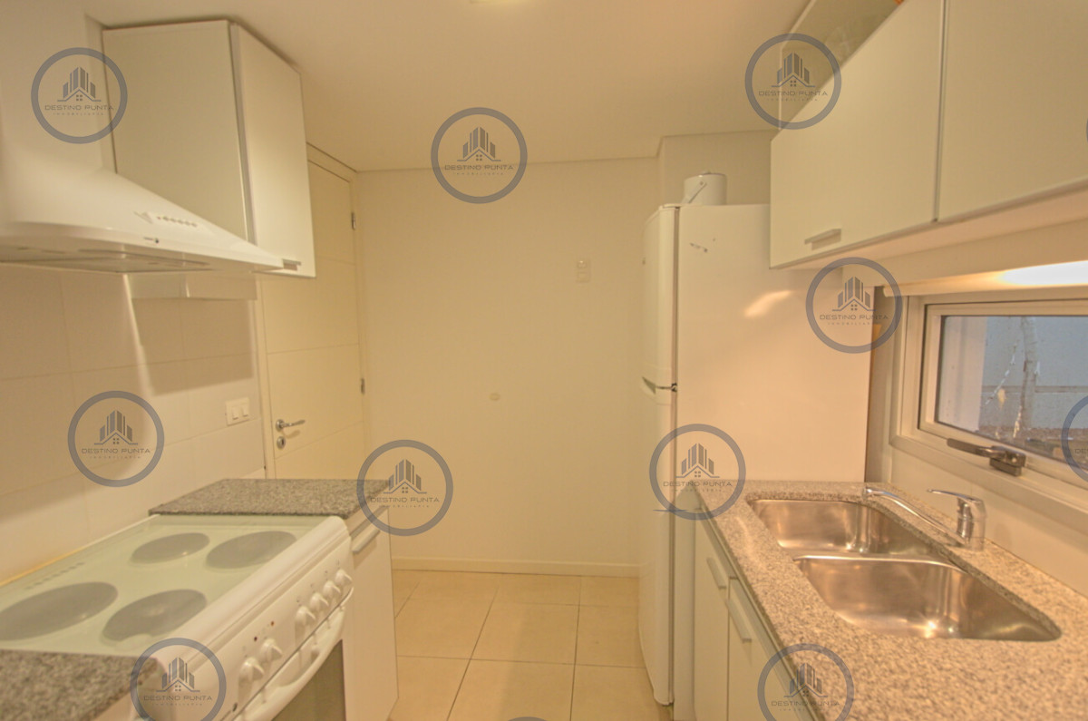 Apartamento ID.1061 - Apartamento de 3 Dormitorios en Playa Mansa