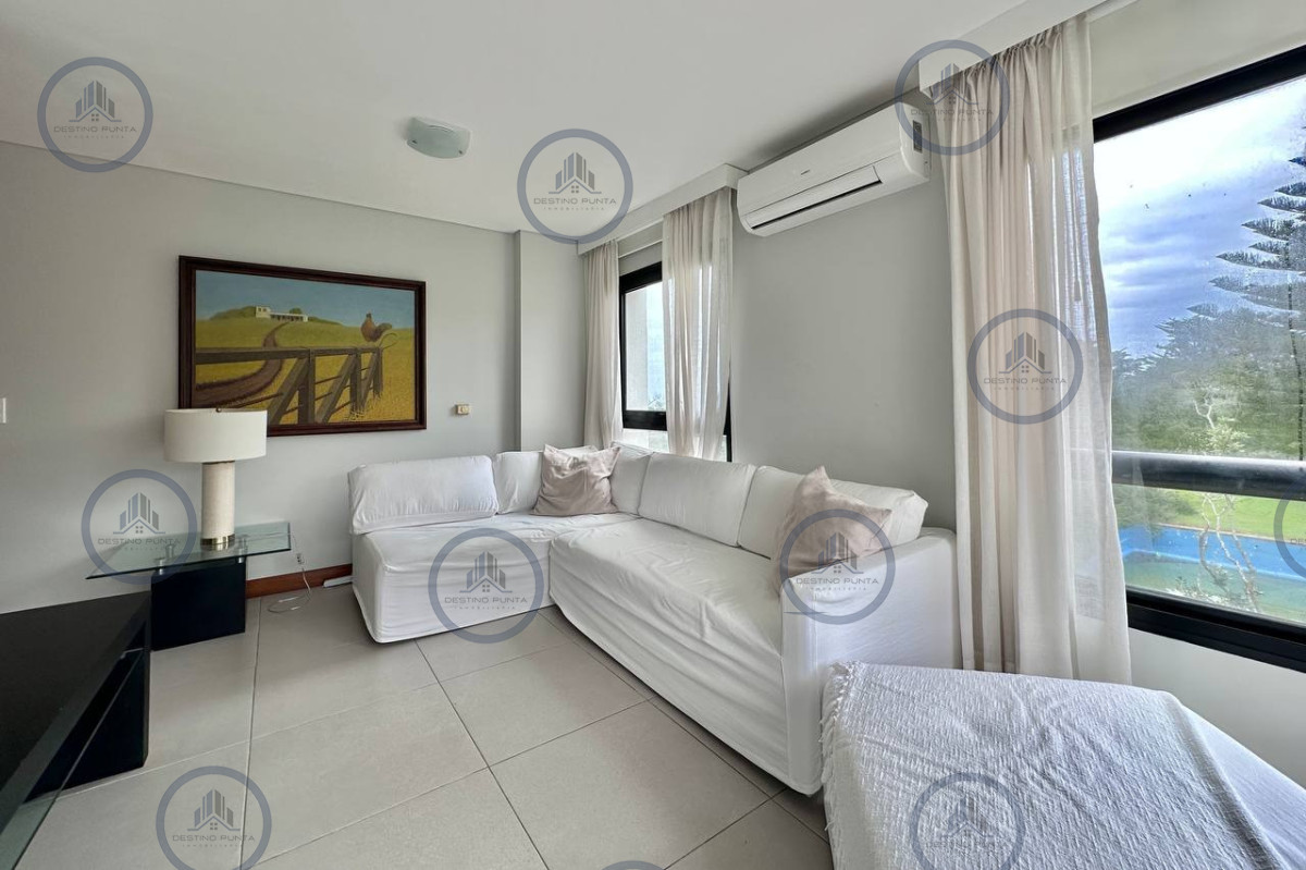 Alquiler en Playa Brava, Apartamento de 3 Dormitorios — fotografía 3