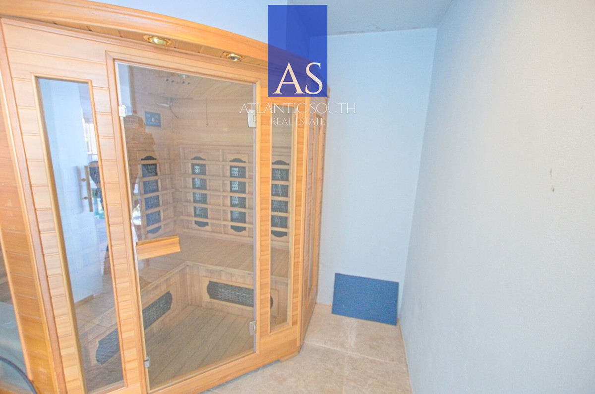 Apartamento ID.3712 - Apartamento moderno 2 dormitorios terraza servicios bajos gastos moderno en venta - Aidy Grill Punta del Este