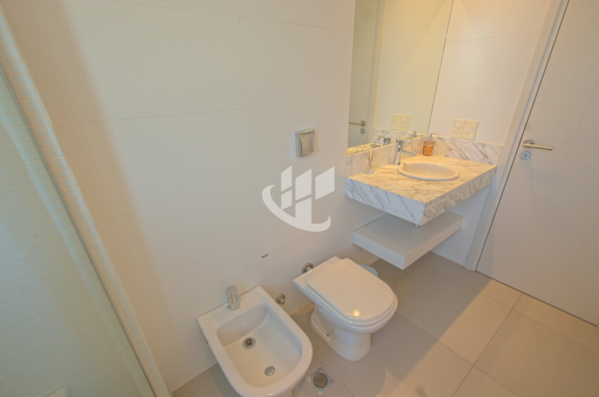 Apartamento ID.250 - Apartamento en alquiler anual - 2 dormitorios - Playa Brava