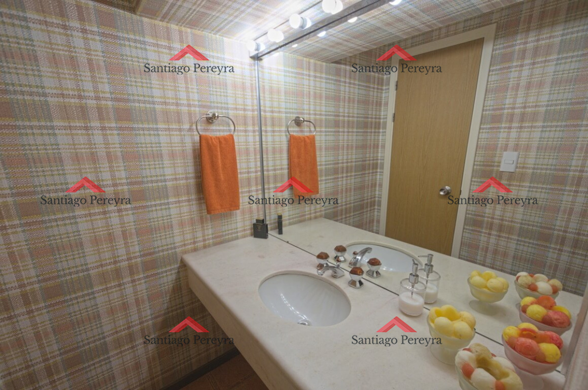 Apartamento ID.12933 - Apartamento frente al mar en Playa Brava, Venta