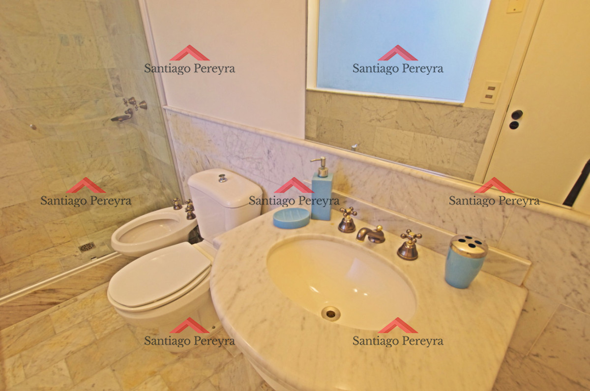 Apartamento ID.8457 - Apartamento en venta - Brava