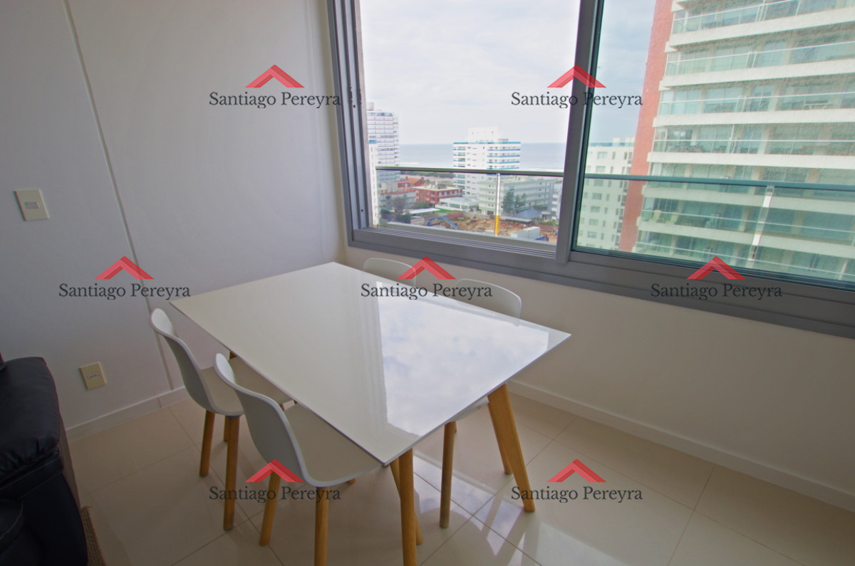 Apartamento ID.14690 - Venta - Apartamento 2 Dormitorios - Brava