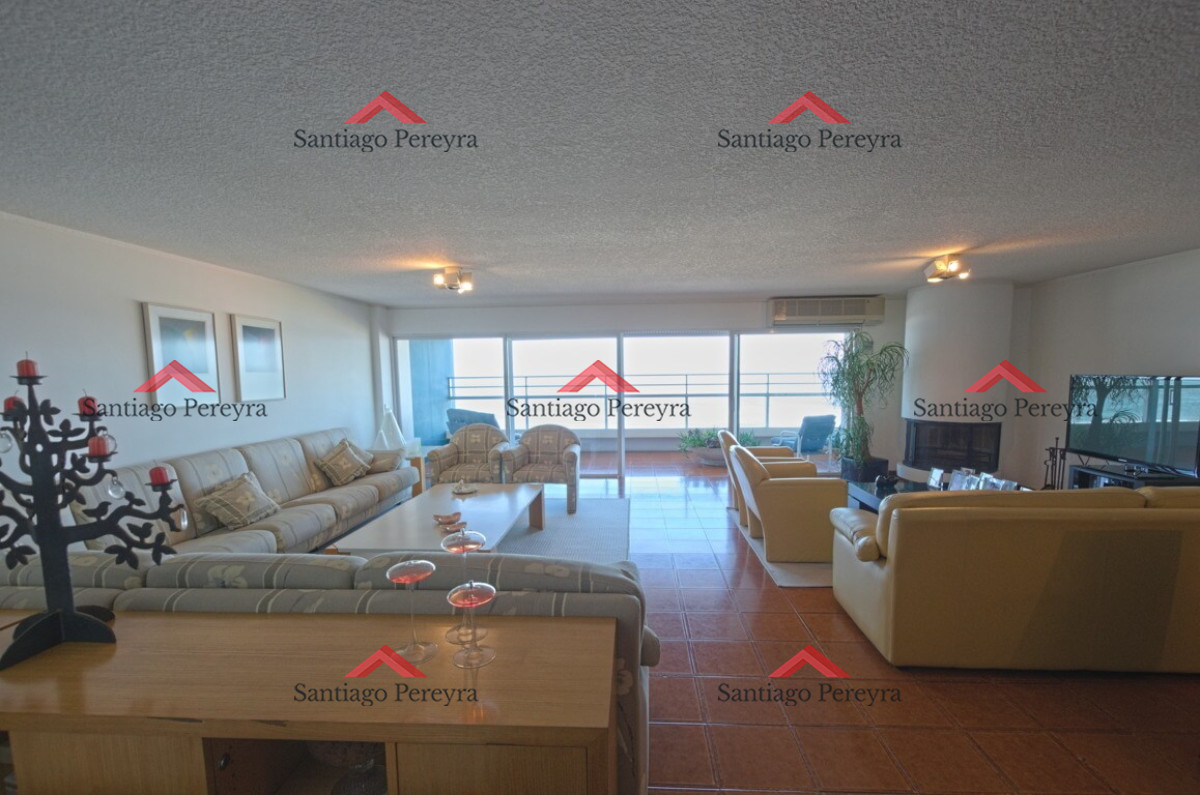 Apartamento ID.12933 - Apartamento frente al mar en Playa Brava, Venta
