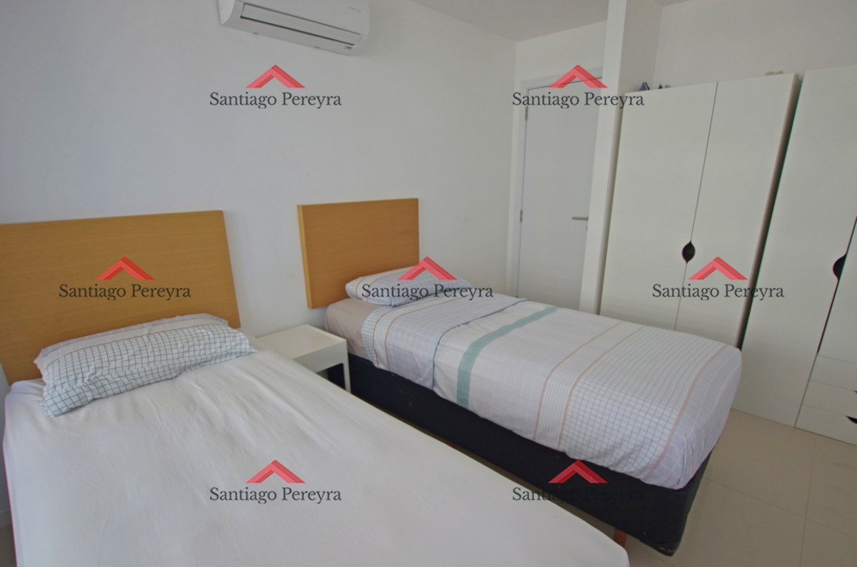Apartamento ID.14690 - Venta - Apartamento 2 Dormitorios - Brava