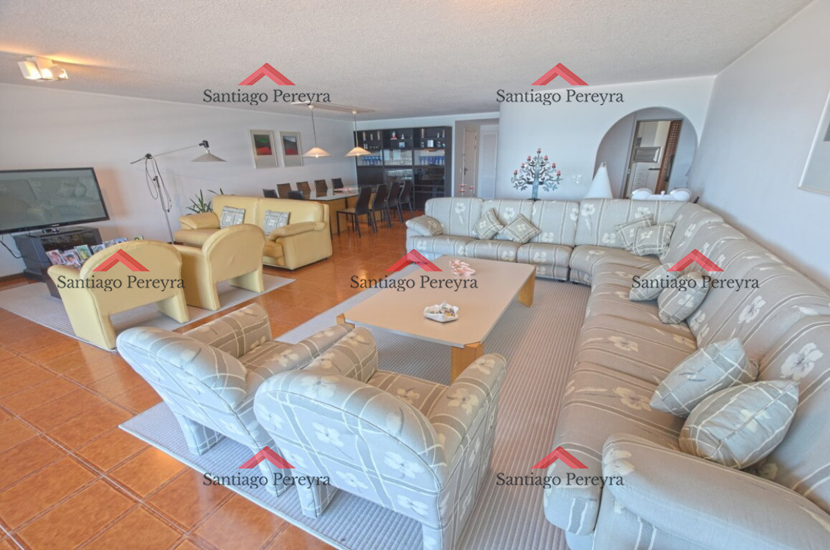 Apartamento ID.12933 - Apartamento frente al mar en Playa Brava, Venta