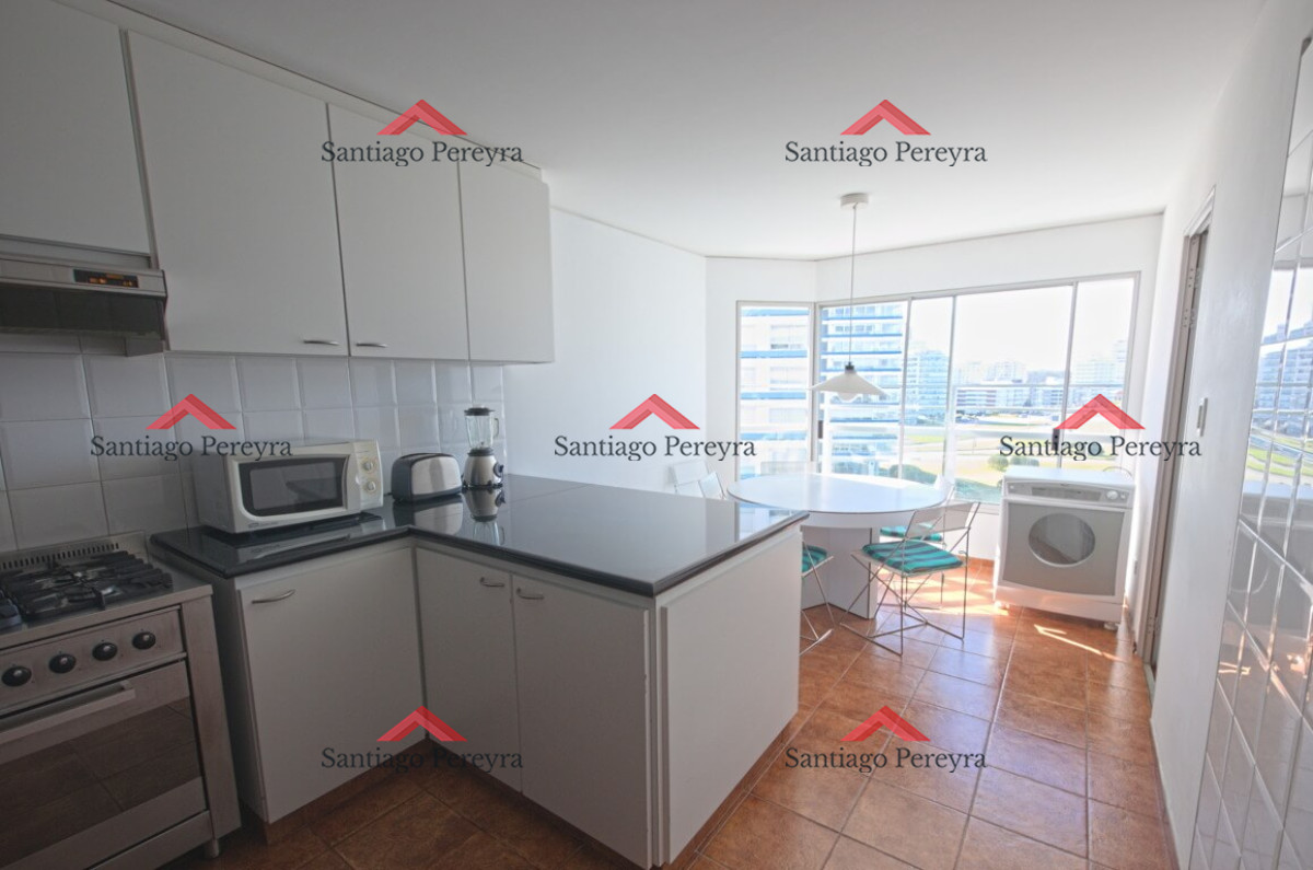 Apartamento ID.12933 - Apartamento frente al mar en Playa Brava, Venta