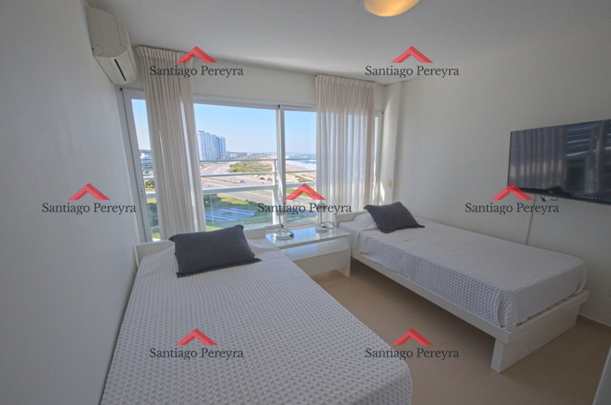 Apartamento ID.12933 - Apartamento frente al mar en Playa Brava, Venta