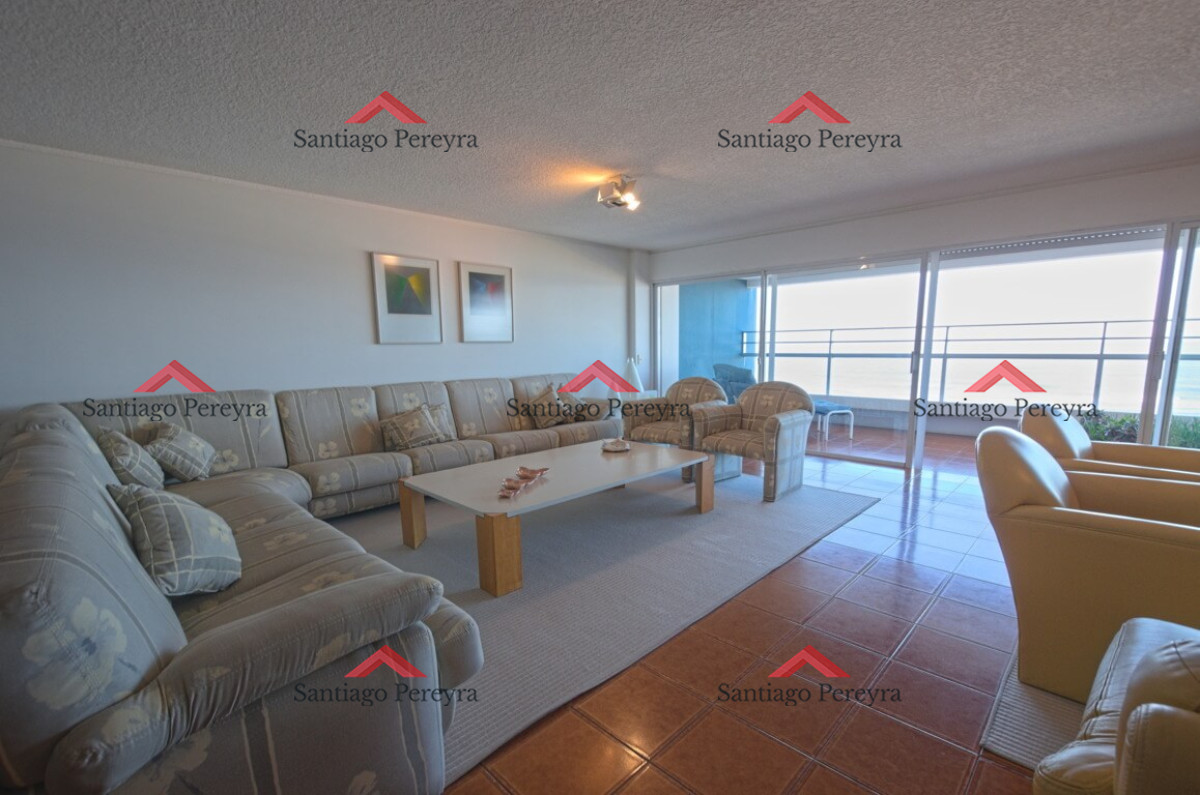 Apartamento ID.12933 - Apartamento frente al mar en Playa Brava, Venta