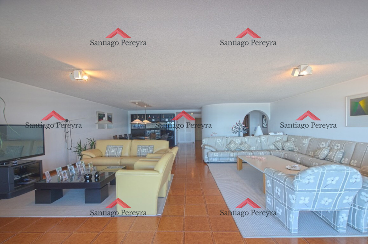 Apartamento ID.12933 - Apartamento frente al mar en Playa Brava, Venta