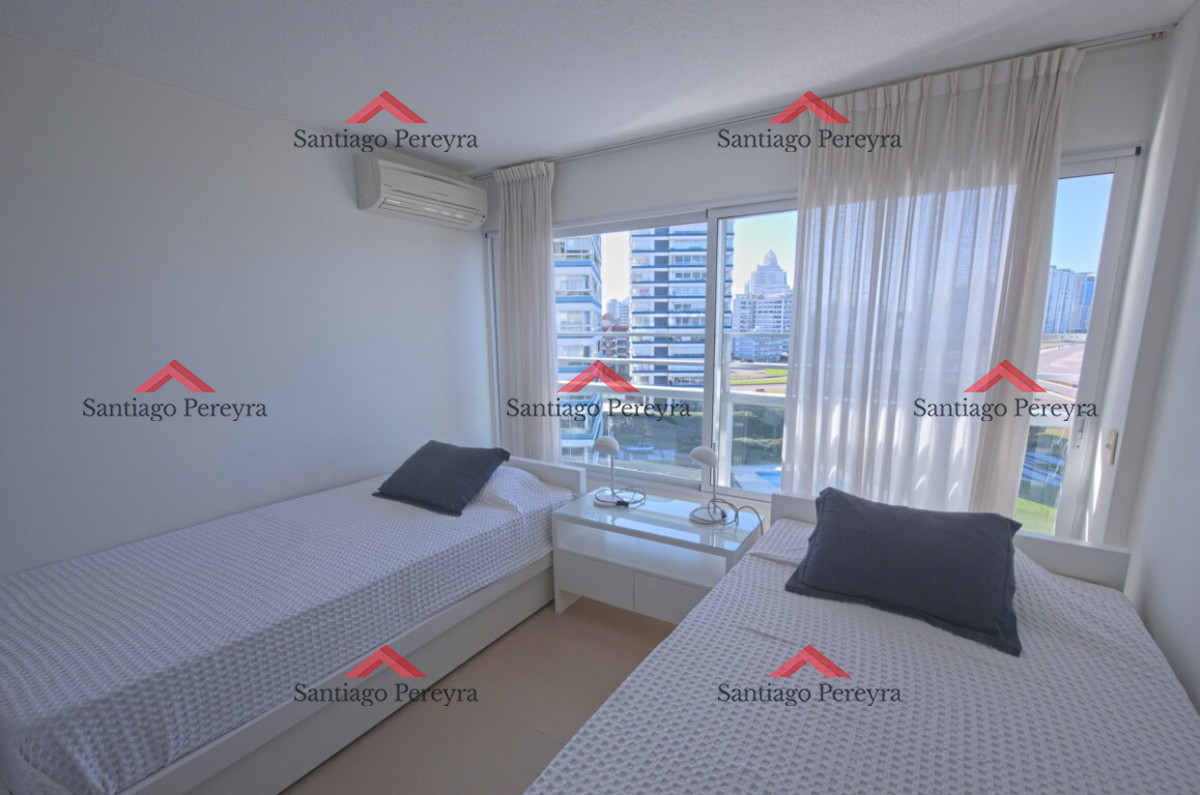 Apartamento ID.12933 - Apartamento frente al mar en Playa Brava, Venta