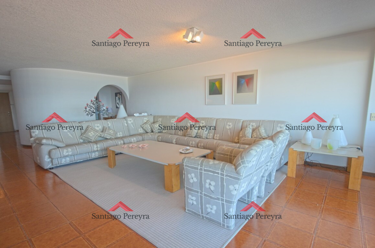Apartamento ID.12933 - Apartamento frente al mar en Playa Brava, Venta
