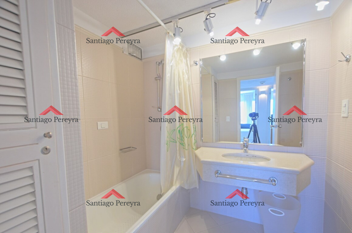 Apartamento ID.12933 - Apartamento frente al mar en Playa Brava, Venta